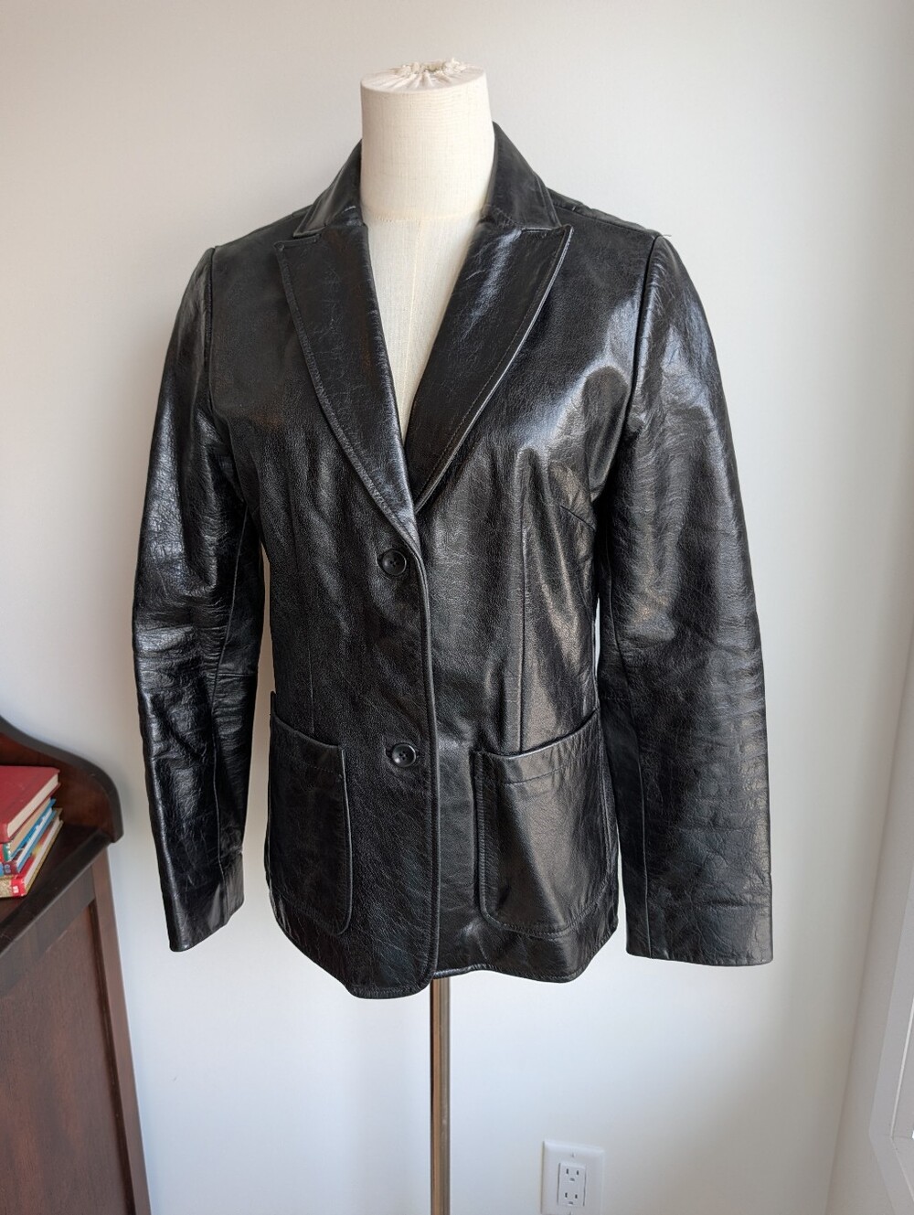 Gap vintage 2000 shiny leather jacket size small